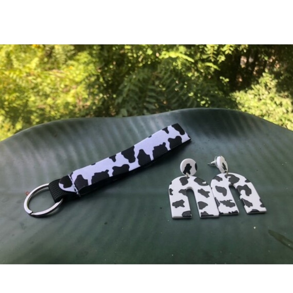 Cow earrings with matching keychain
